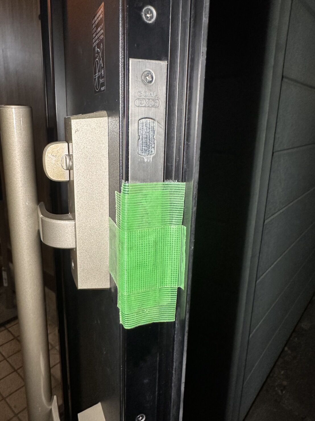 札幌市中央区｜玄関ドアの箱錠（錠ケース）内部破損による交換事例。GOAL PXシリンダー同一キーでの一式リニューアル